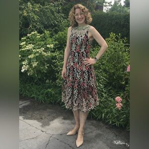 Anthropologie Embroidered Floral Dress – Garden Party / Vacation